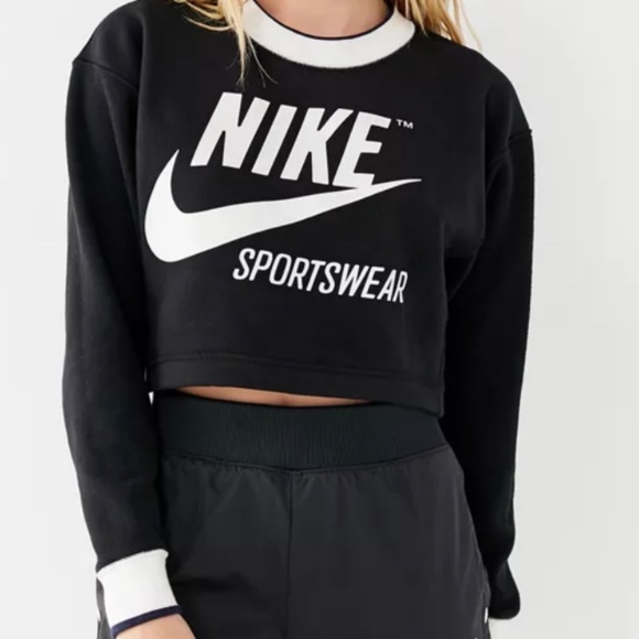 Nike sportswear reversible cropped sweatshirt in size XS - Picture 3 of 4